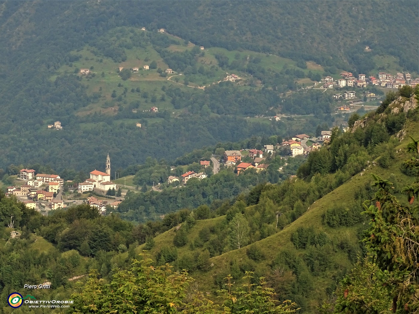 44 Zoom su Costa Serina.JPG